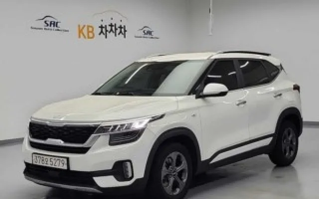 수원중고차시세 셀토스 가솔린 1.6 터보 2WD 매물 사진 6 - 2022/07 129,185km